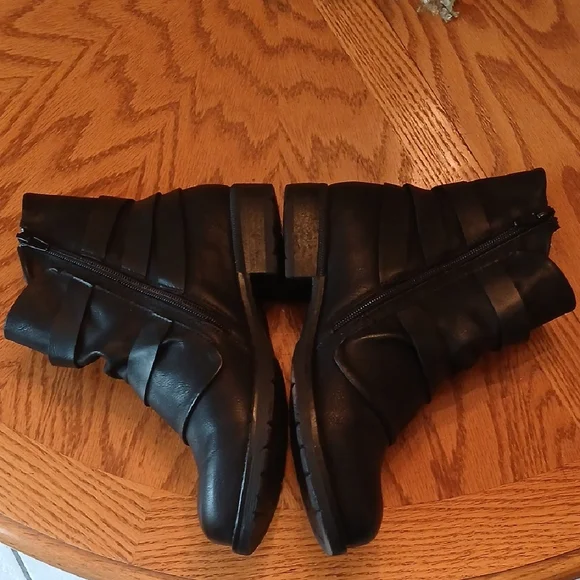 Jellypop Black Ankle Boots with Buckle Detail - Picture 4 of 9